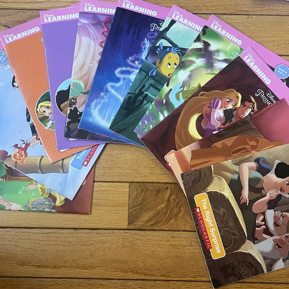 Set 12 Disney Princess Learning Books Scholastic Phonics Vowels